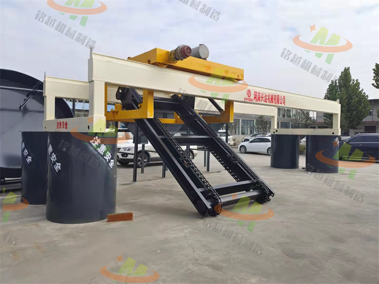 ţ�S朰巭���C