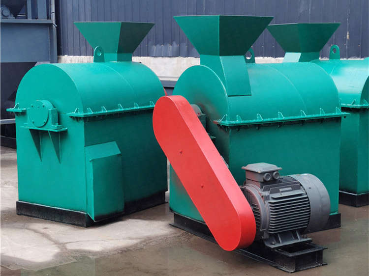 有機肥打糞機粉碎物料更細(xì)