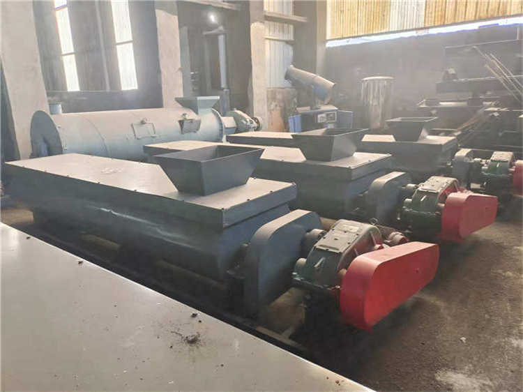 復(fù)混肥配料雙軸攪拌機(jī),干濕兩用不漏料,有機(jī)肥設(shè)備