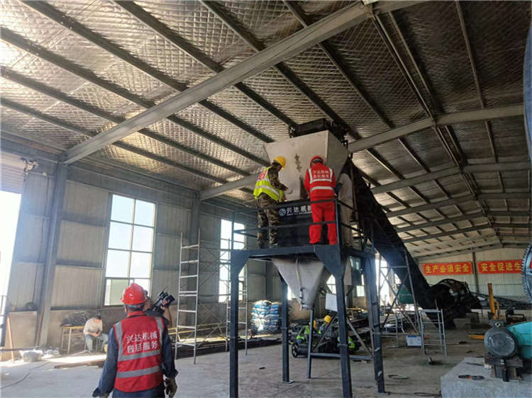 �����b�������w���ԄӰ��b�C���ЙC�ʴ���O��