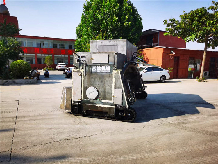 新型全液壓無人駕駛發酵有機肥設備履帶翻拋機生產完成