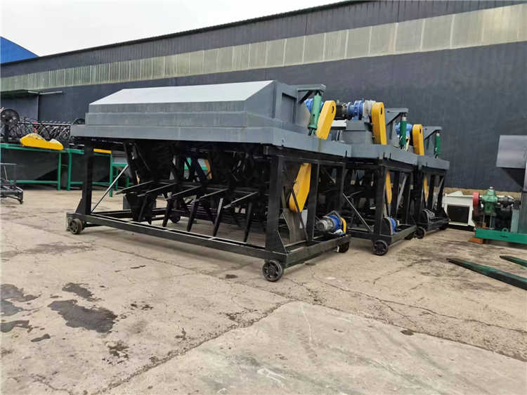 發酵腐蝕去除水分有機肥液壓槽式翻拋機 雞糞處理深槽翻堆發酵設備